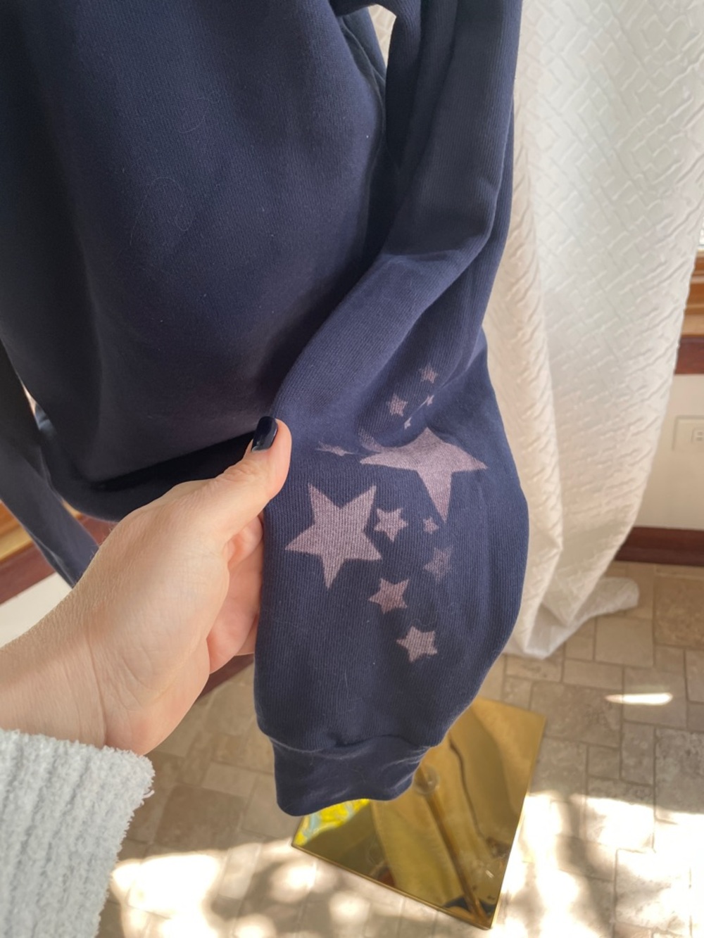 Ali and Joe Size Small Custom Navy Starprint Pullover Hoodie EUC Size Tag Cut - Picture 5 of 9